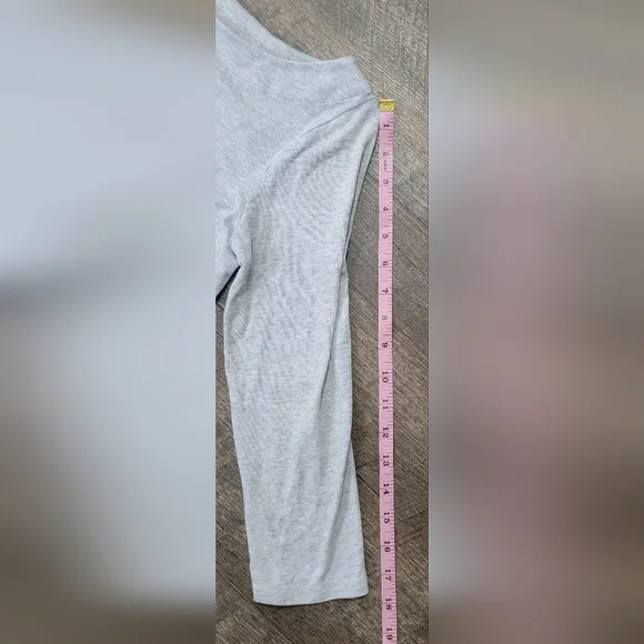 Lilly Pulitzer Maci Twist Front Top Women's S Grey 3/4 Sleeve Pima Cotton Stretc - Picture 12 of 13